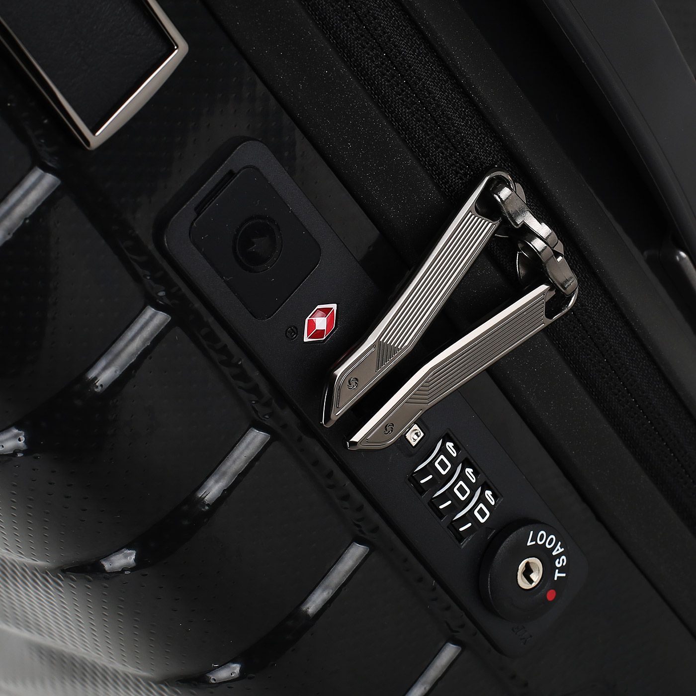 Чемодан Samsonite Proxis