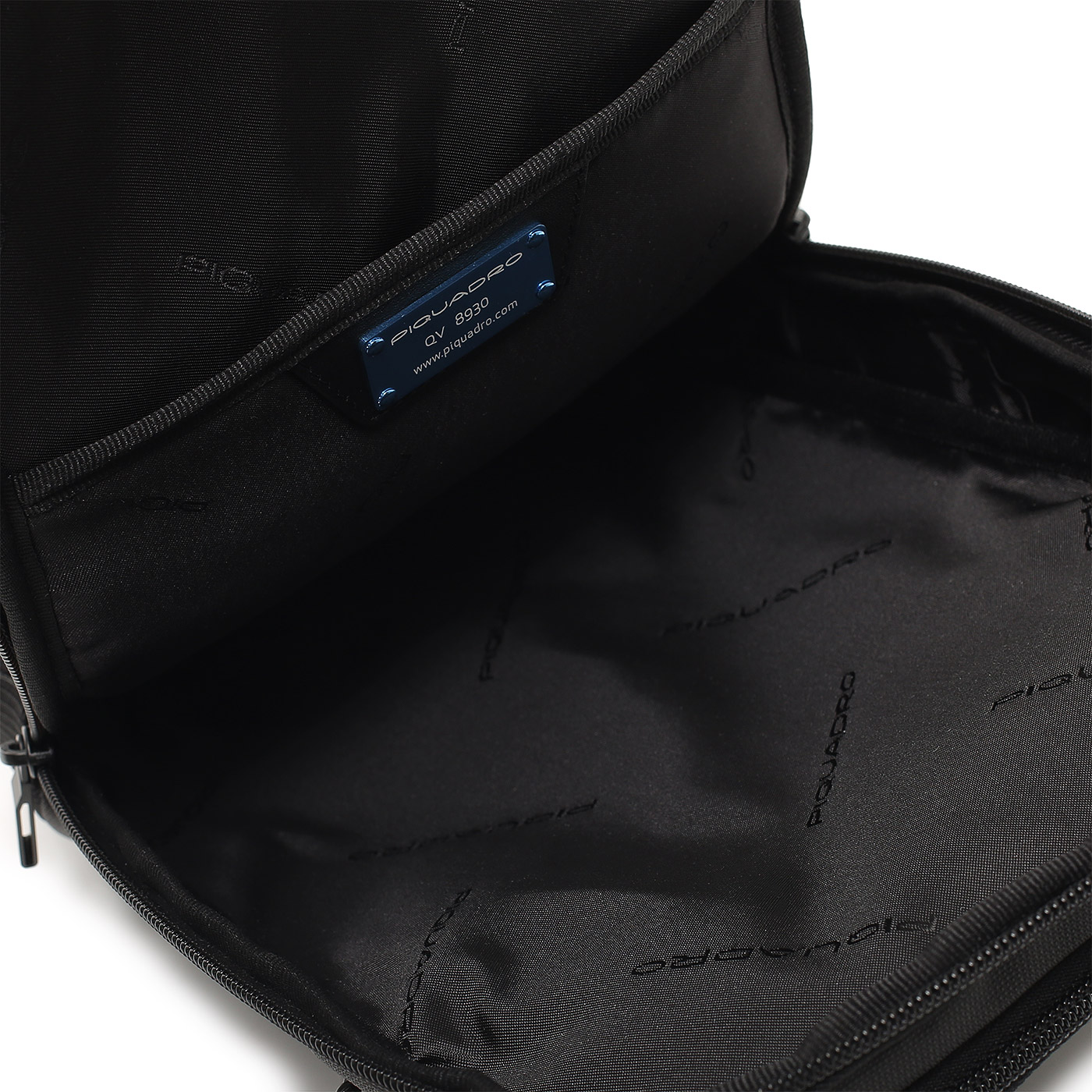 Сумка-рюкзак на одно плечо Piquadro Orion