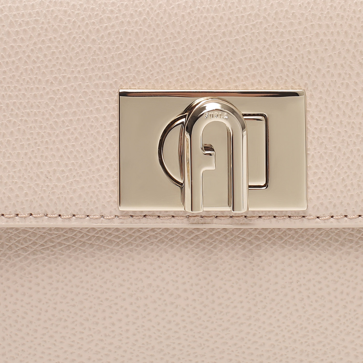 Кожаная сумка с цепочкой Furla 1927