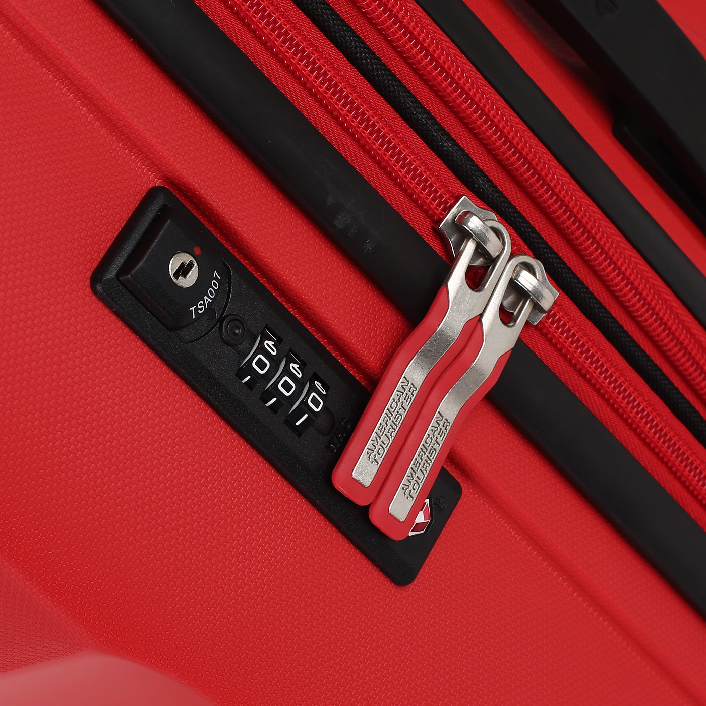 Чемодан American Tourister Bon Air