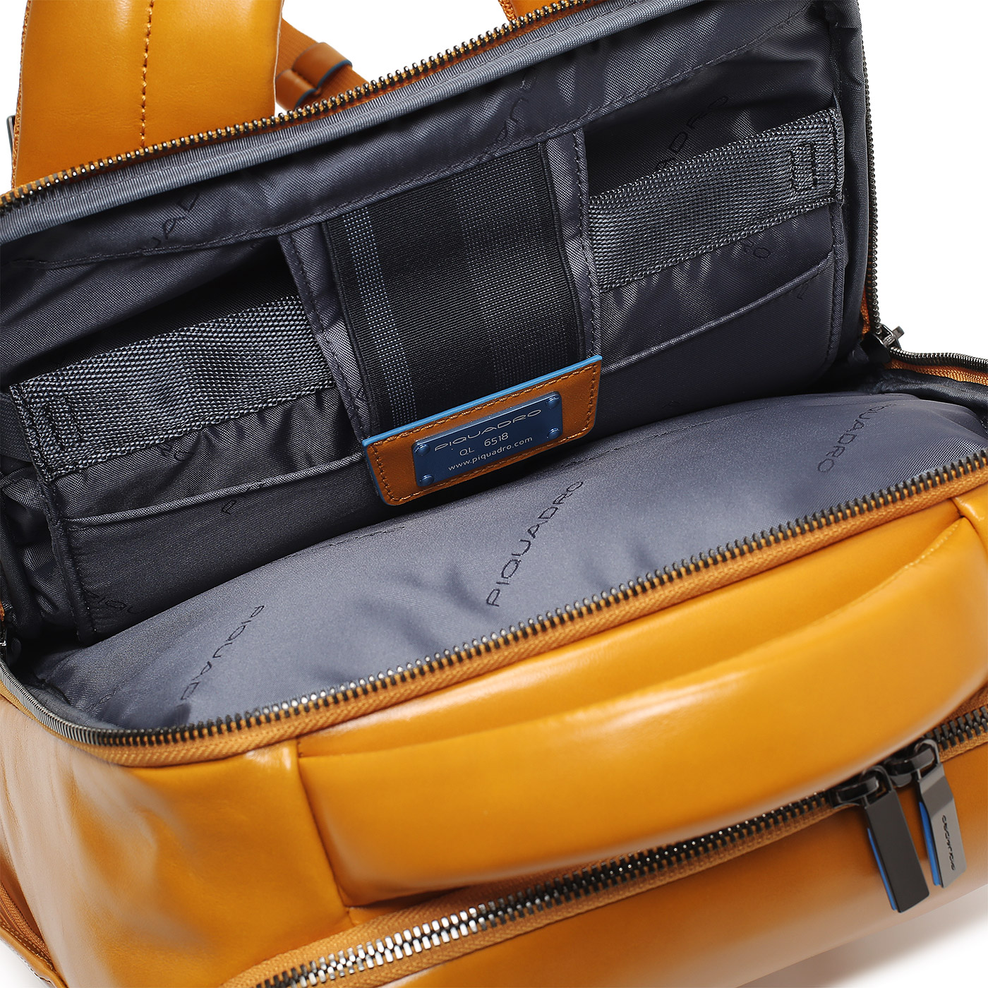 Кожаный рюкзак Piquadro Blue square