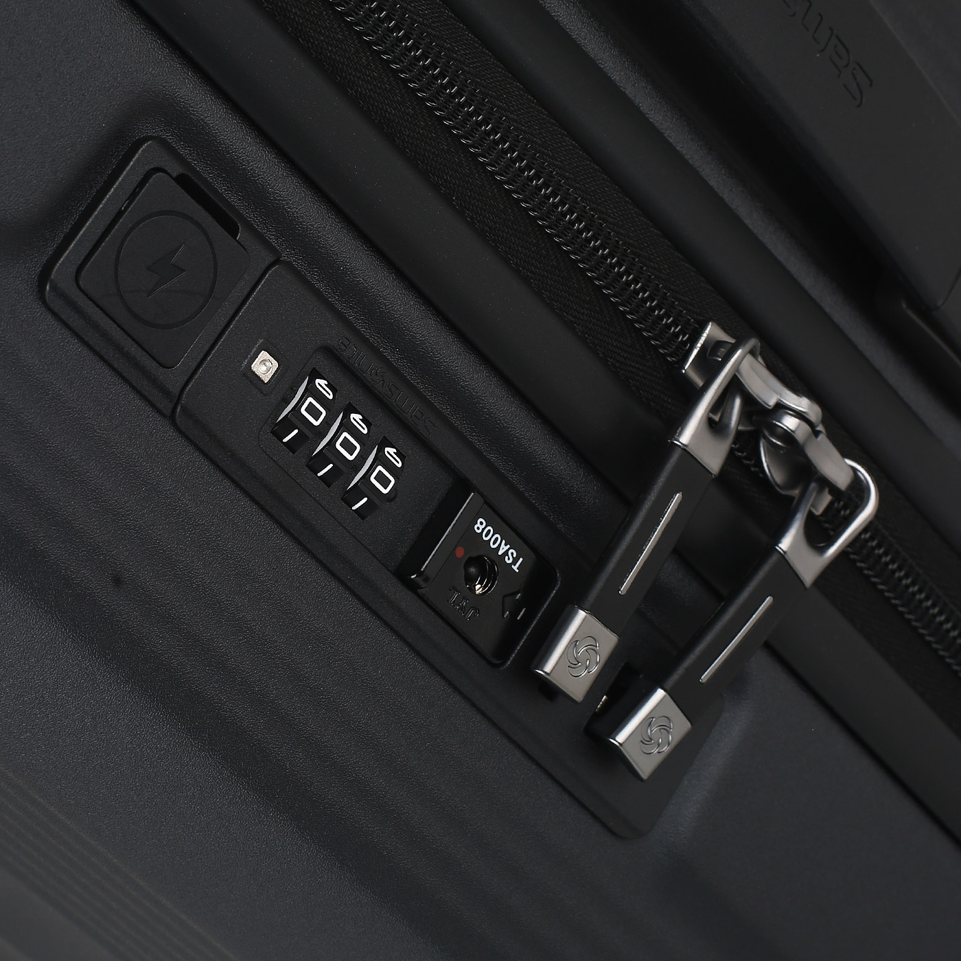 Чемодан c USB-портом Samsonite Nuon