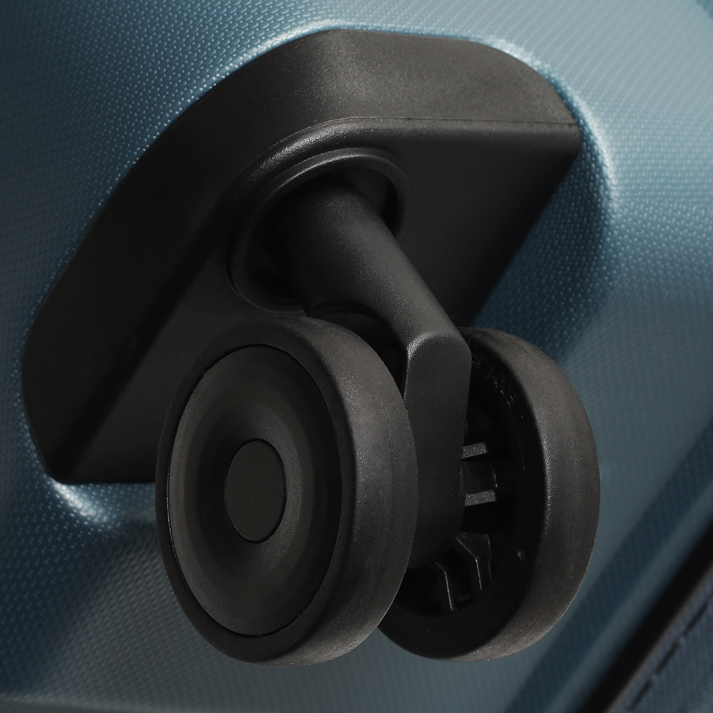 Чемодан на колесах Eberhart Link