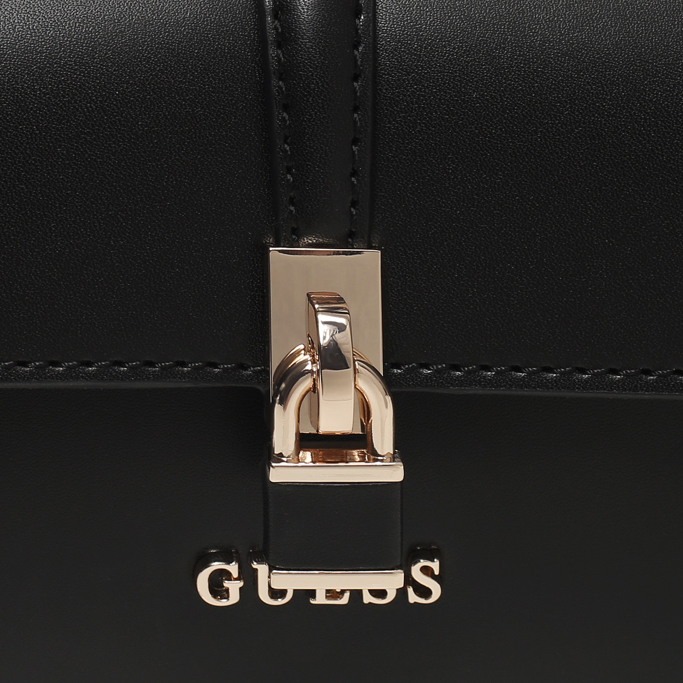 Сумка с ручкой Guess Queensland