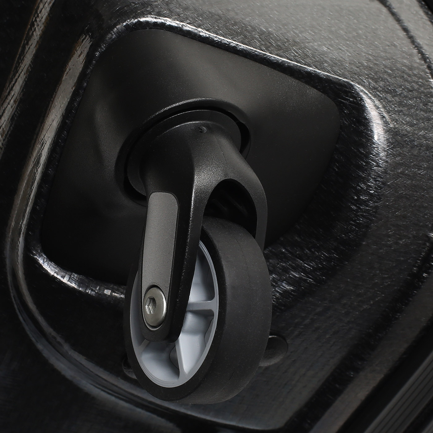 Чемодан большой L из материала Curv Samsonite Lite-Shock