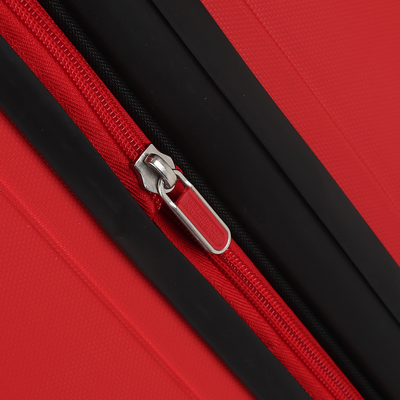 Чемодан American Tourister Bon Air