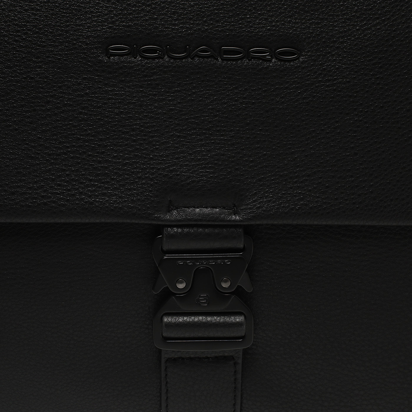 Сумка для ноутбука и документов Piquadro Than